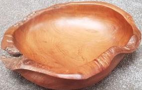 WOODEN DECORATIVE BOWL 