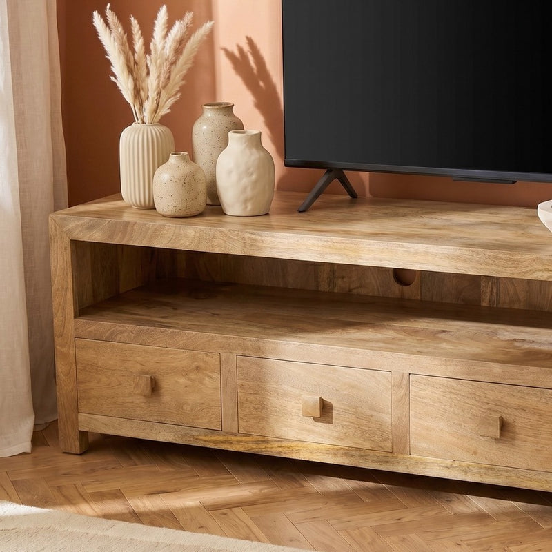 Light Dakota Large 200cm Media Unit - In Stock