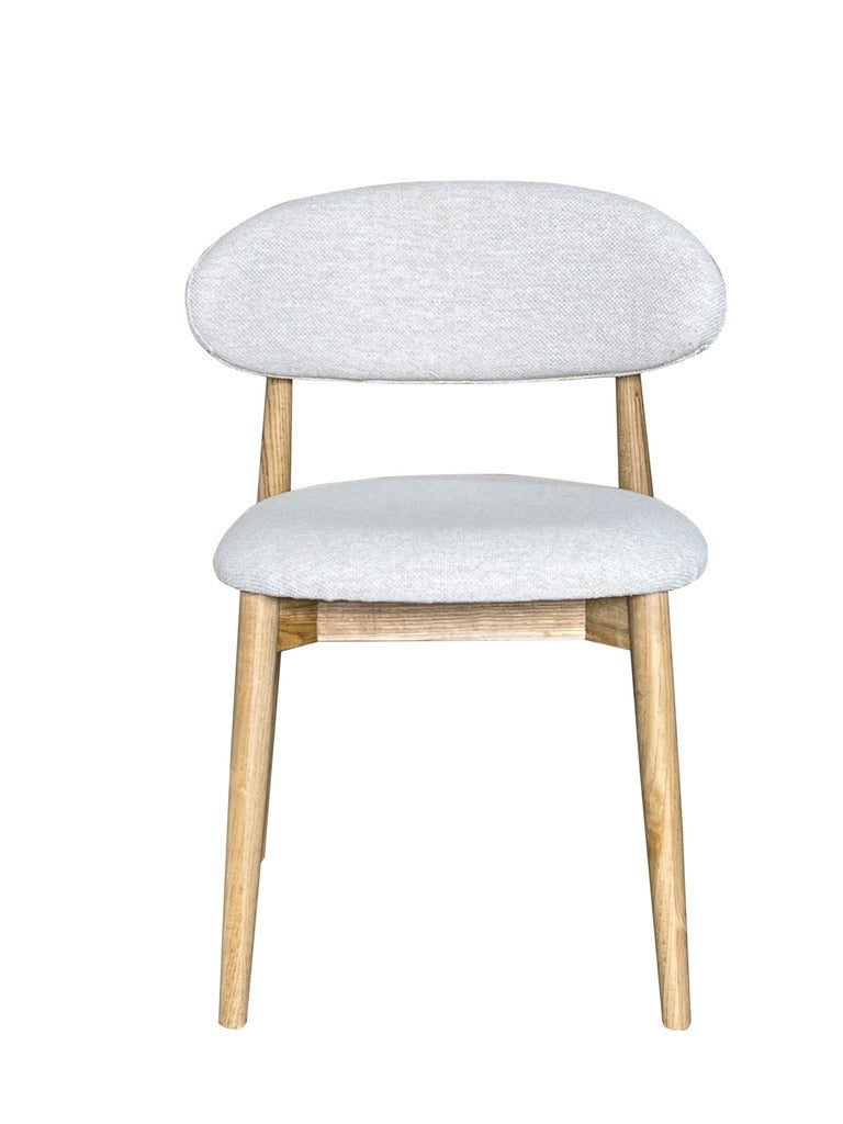Light Dakota 220cm Mango Wood Dining Table & 8 Scandi Cream Boucle Oak Dining Chair - In Stock