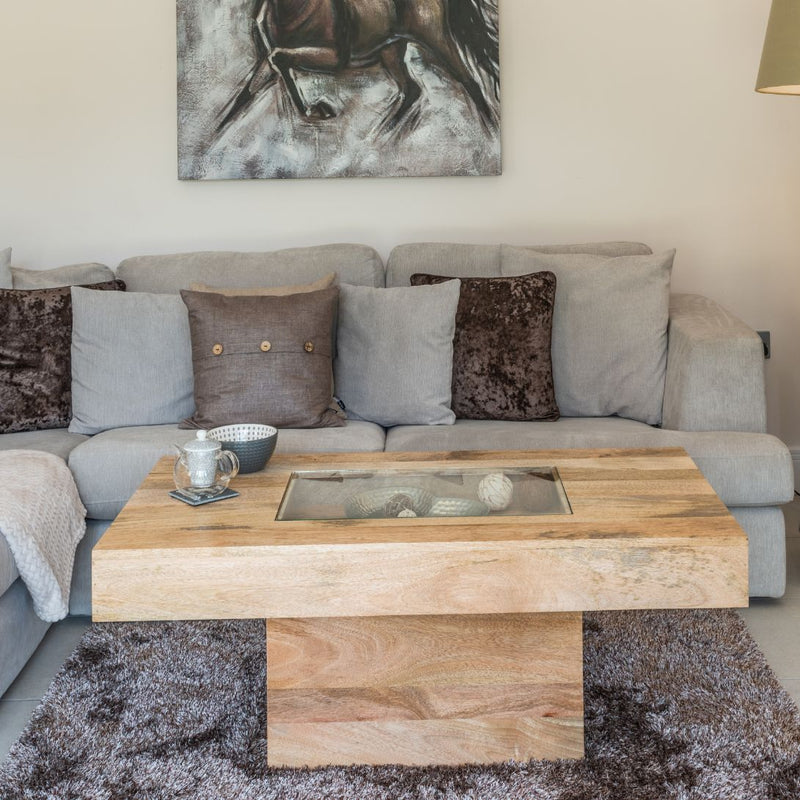 Light Dakota Large Pebble Table