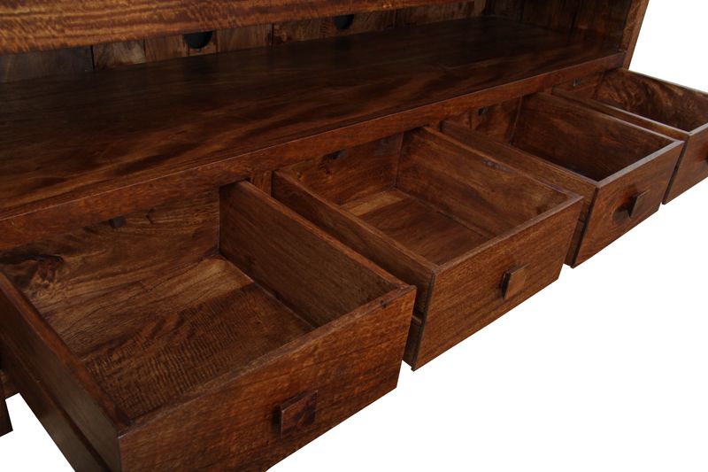 Dakota Large Media Unit