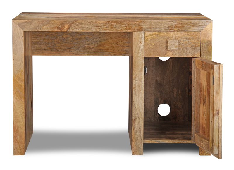 Light Dakota Desk