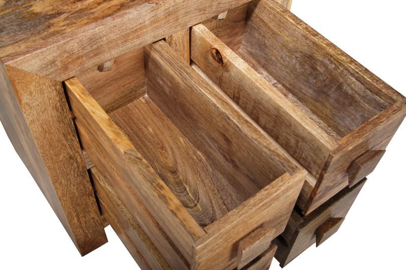 Light Dakota 4 Drawer Chest