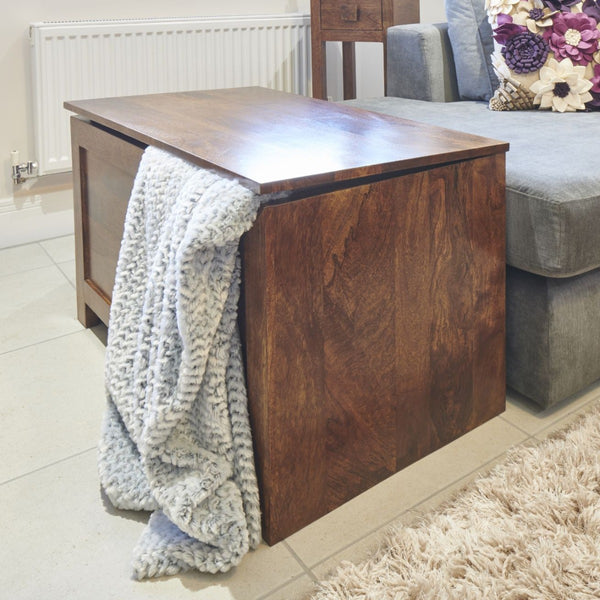Dakota Blanket Box